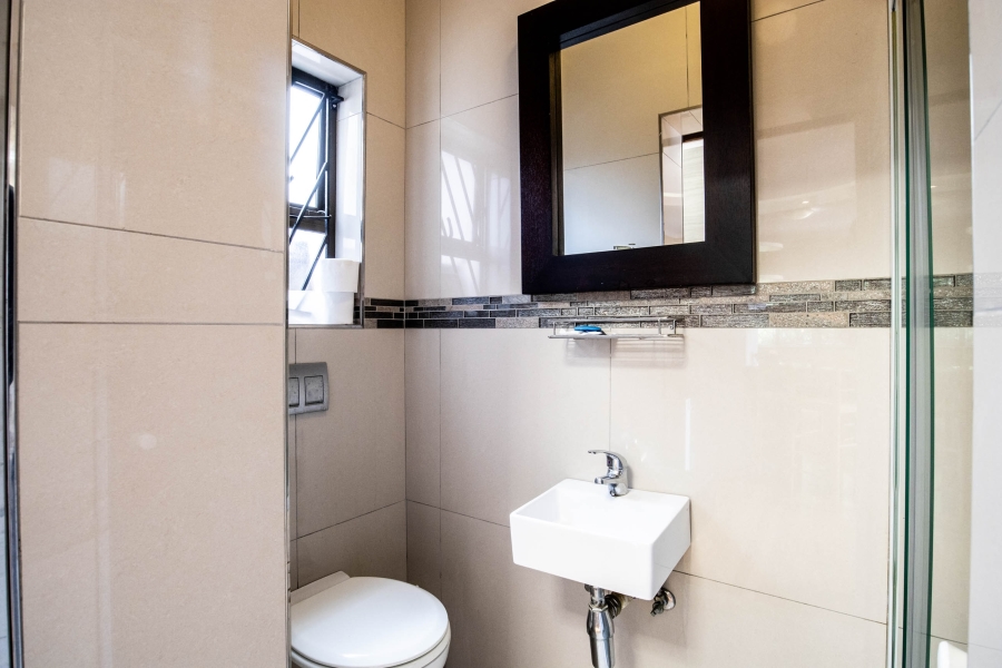 To Let 0 Bedroom Property for Rent in Pinelands Western Cape